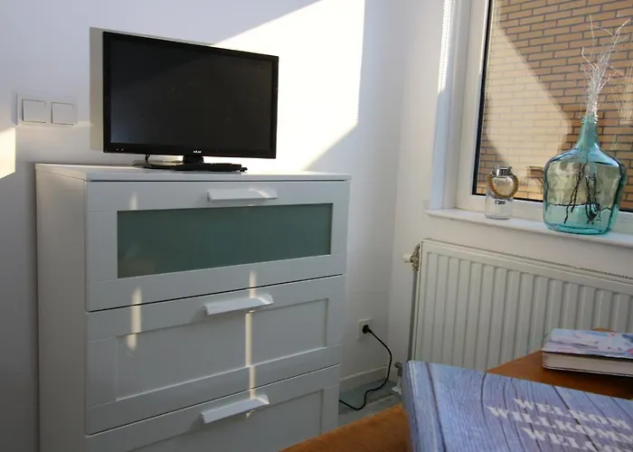 Eb * إغموند آن زي